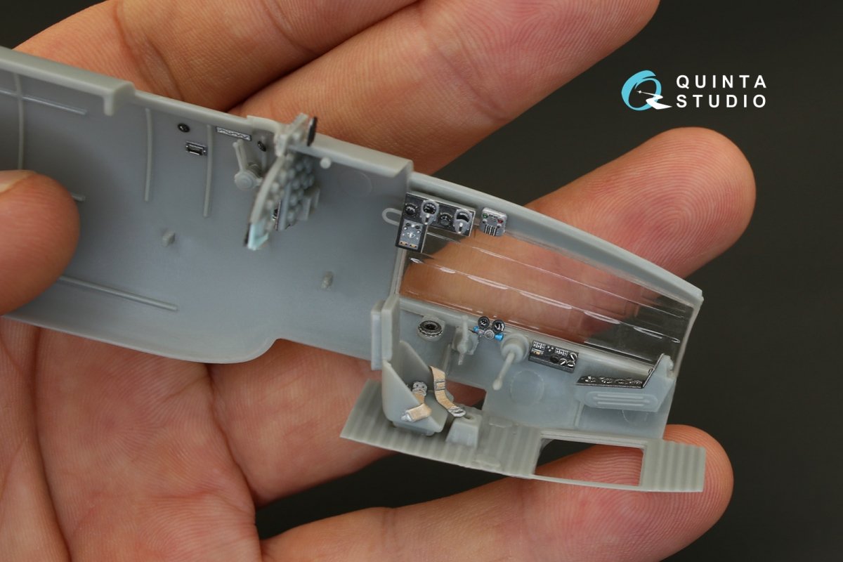 Quinta Studio QD48100 IL-4 3D-Printed &amp;amp; coloured Interior on decal paper (for Xuntong kit) 1/48 – immagine 8
