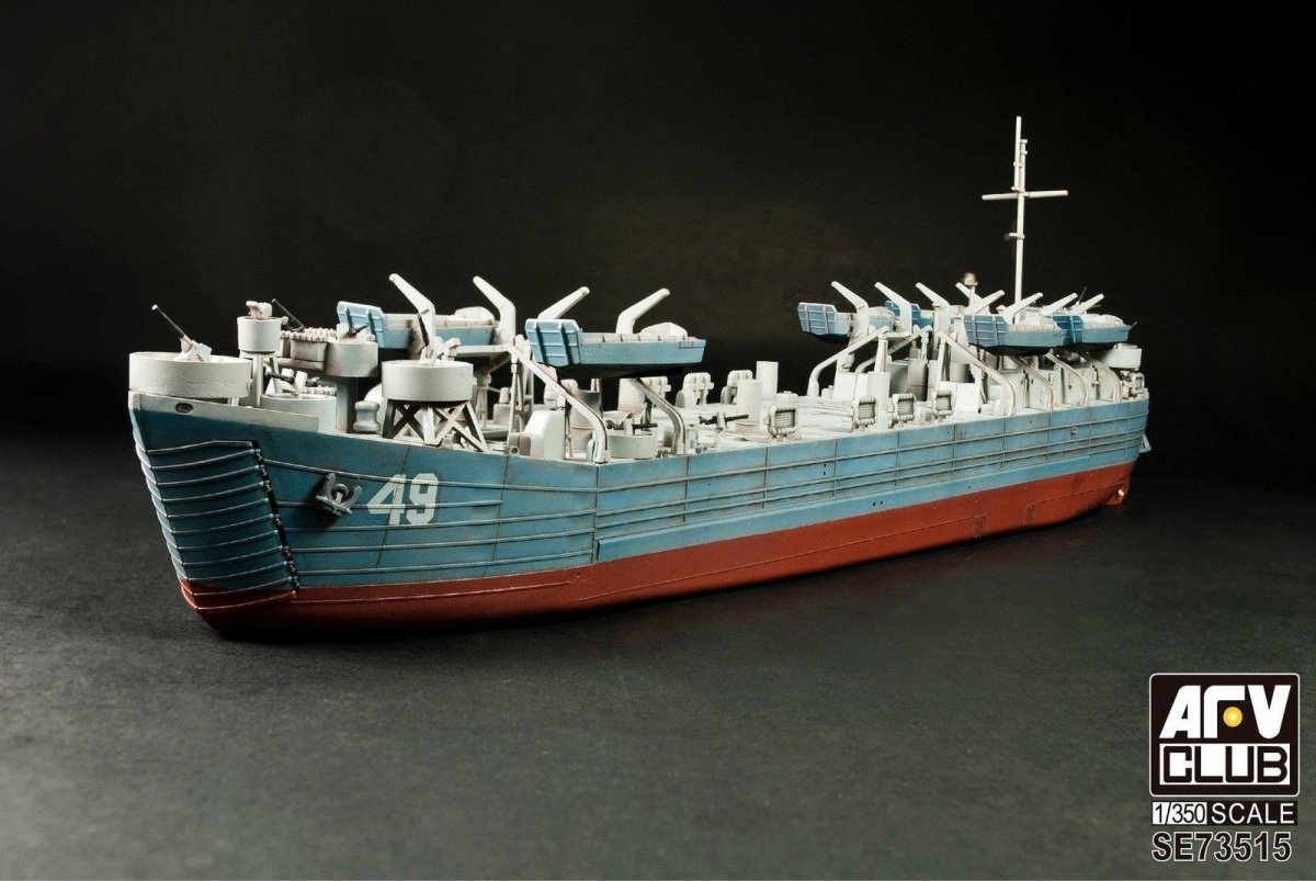 AFV Club SE73515 US NAVY TYPE 2 LSTs LST-1 CLASS 1/350 – imagen 2