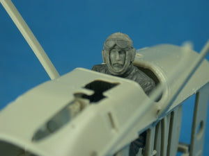 Figurine Copper State Models F32-039 : Pilote RFC assis en blouson de cuir, échelle 1/32 – image 2