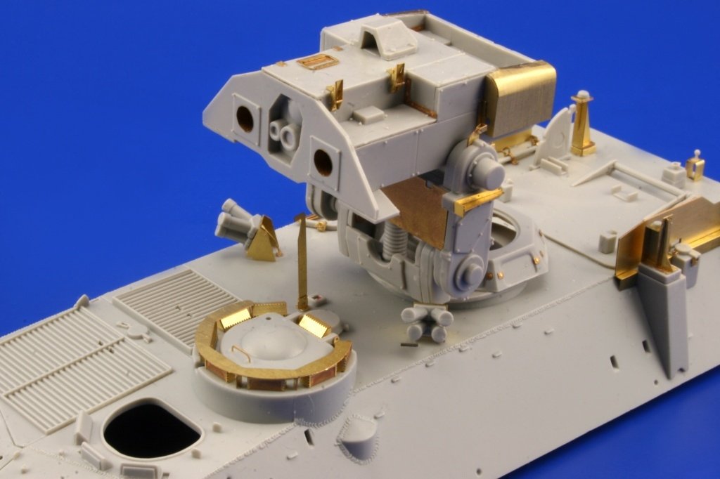 Eduard 36038 LAV AT 1/35 Trumpeter – image 13