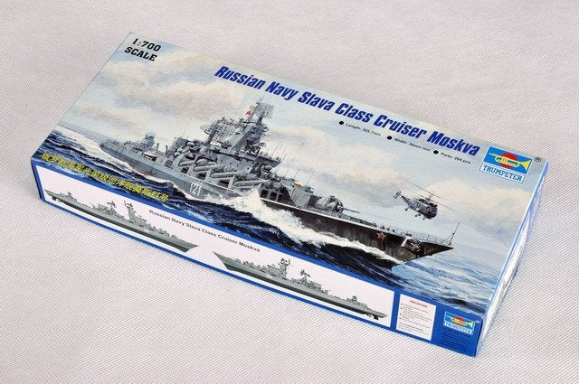 Trumpeter 05720 Russian Navy Slava Class Cruiser Moskva 1/700 – imagen 2
