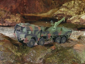 Revell 03172 LKW 10t. mil gl (8x8 Truck) 1/72 – zdjęcie 2