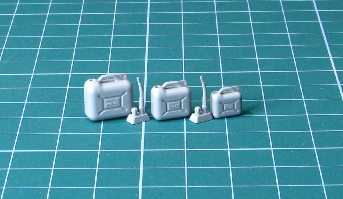 EUREKA XXL E-042 Plastic Jerry Can 5, 10 i 20 L 1/35 – immagine 4