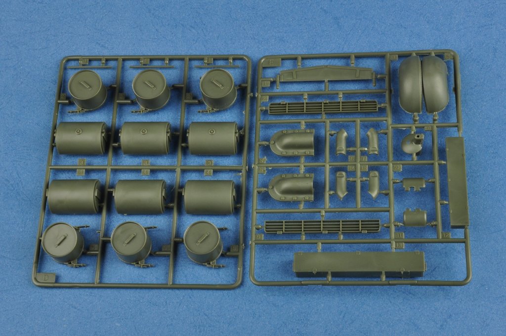 Hobby Boss 82602 Soviet T-34/85 1/16 – immagine 18