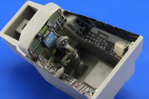 Eduard FE344 F-18E interior REVELL 1/48 – Bild 4
