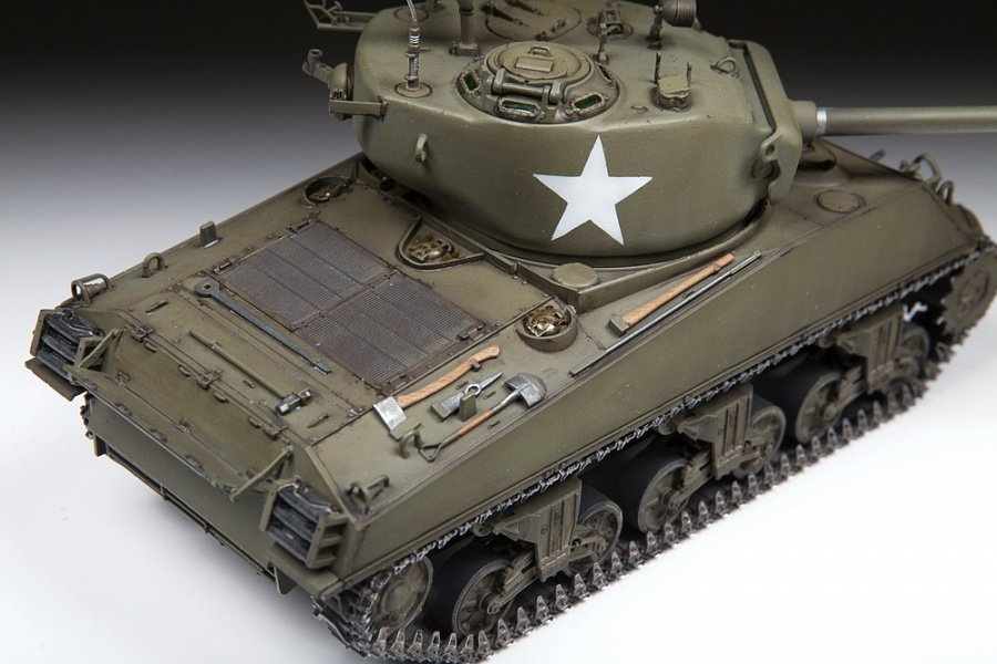 Zvezda 3676 M4A3 (76) W &amp;quot;SHERMAN&amp;quot; 1/35 – immagine 5