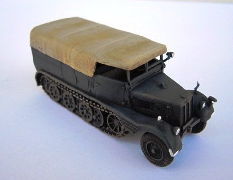 First to Fight PL041 Sd. Kfz. II Niemiecki Ciągnik Półgąsienicowy 1/72 – immagine 3