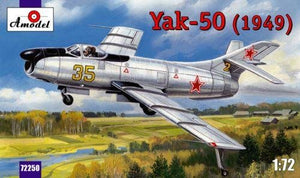 Modèle A 72250 Yakovlev Yak-50 (1/72)