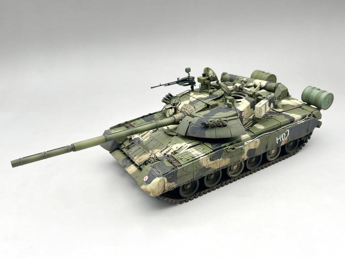 Amusing Hobby 35A060 Russian Main Battle Tank T-80U - Full interior kit 1/35 – Bild 3