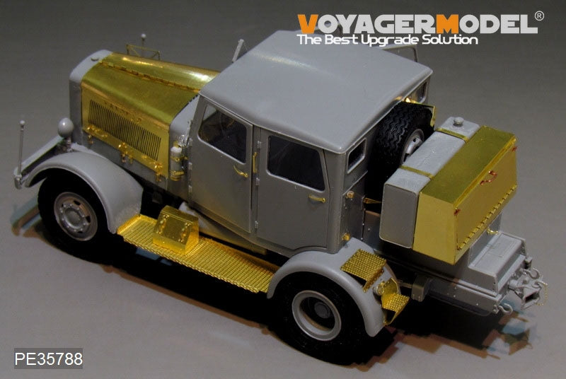 Maquette Voyager PE35788 Voiture militaire Hanomag SS100 de la Seconde Guerre mondiale pour TAKOM 2068 et 2110, échelle 1/35 – image 3