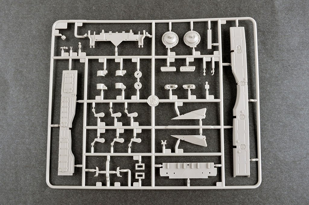 Trumpeter 09601 Obj.172 T-72 Ural soviétique au 1/35  – image 9