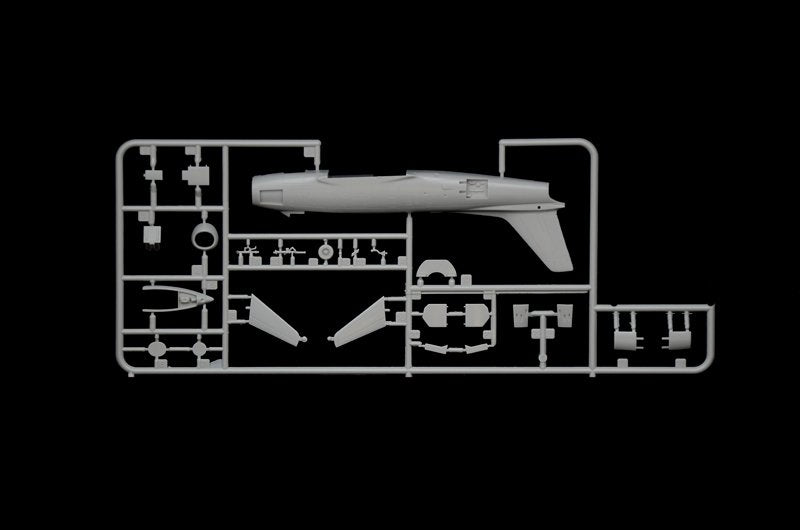 Italeri 1426 F-86F Sabre 1/72 – Bild 7