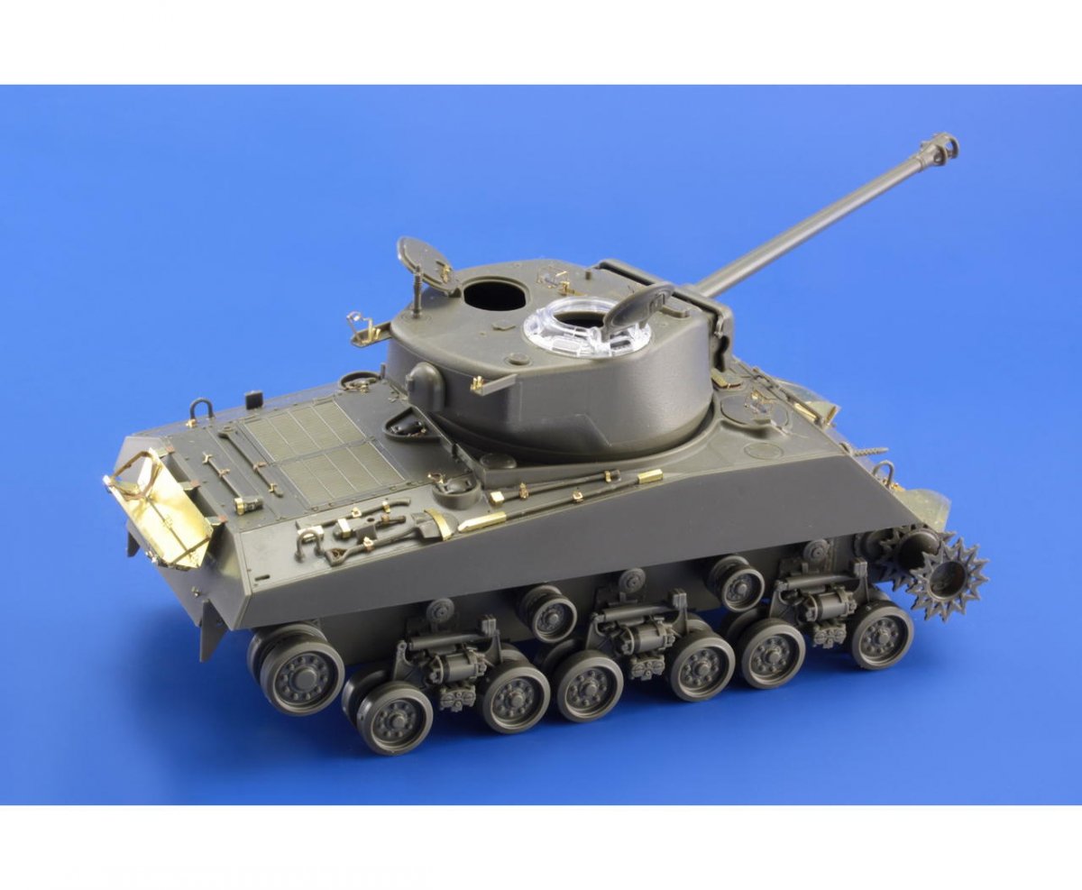 Eduard 36301 M4A3E8 Sherman TAMIYA 1/35 – imagen 2