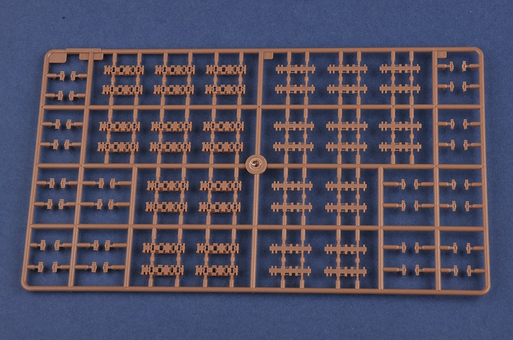 Hobby Boss 84530 German Sd.Kfz.182 King Tiger Porsche Turret w/ Zimmerit 1/35 – imagen 9