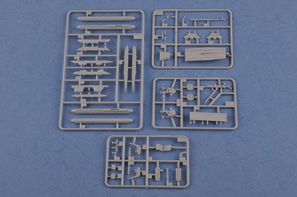 Hobby Boss 81712 Su-27 Flanker Early 1/48 – image 10