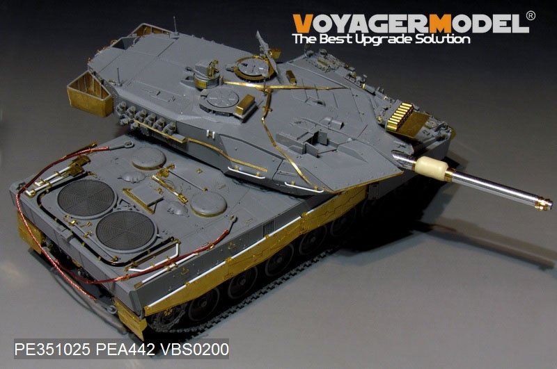Voyager Model PE351025 Modern German Leopard 2A5 Basic For Border BT-002 1/35 – image 11