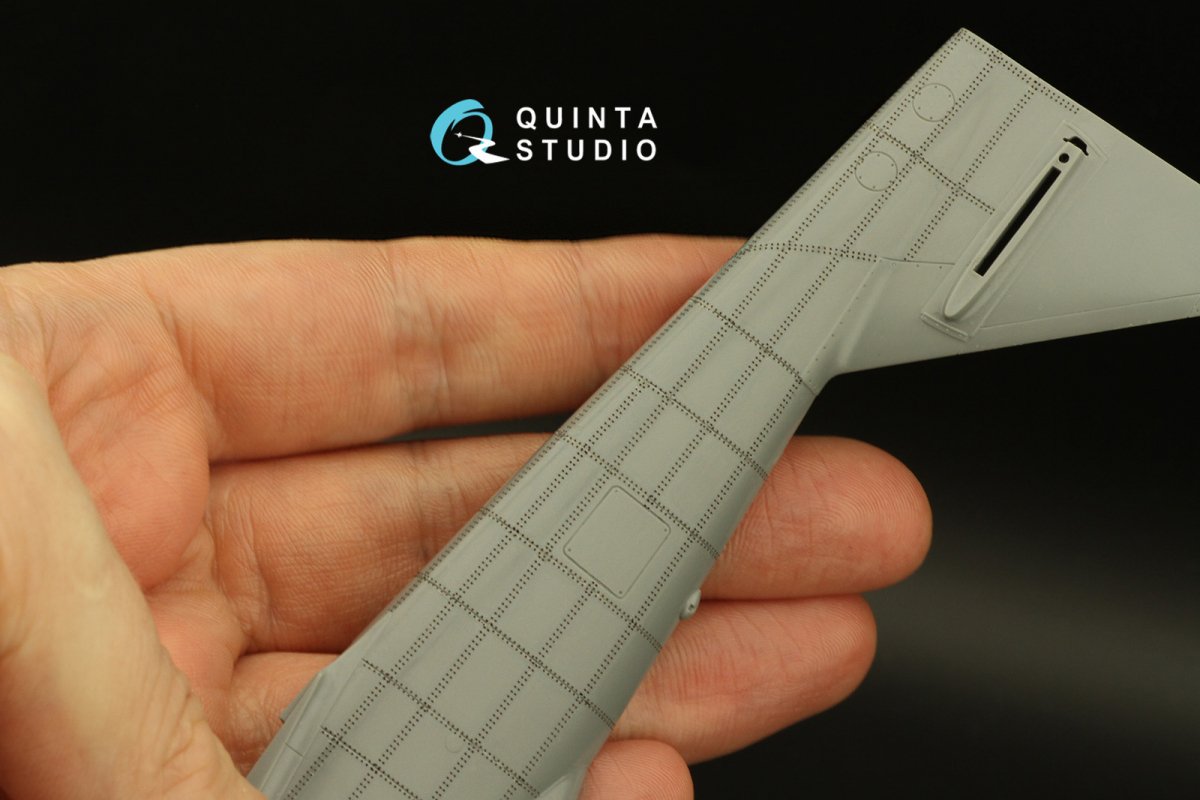 Quinta Studio QRV-027 Double riveting rows (rivet size 0.10 mm, gap 0.4 mm, suits 1/72 scale), Black color, total length 6.7 m/22 ft – Bild 3