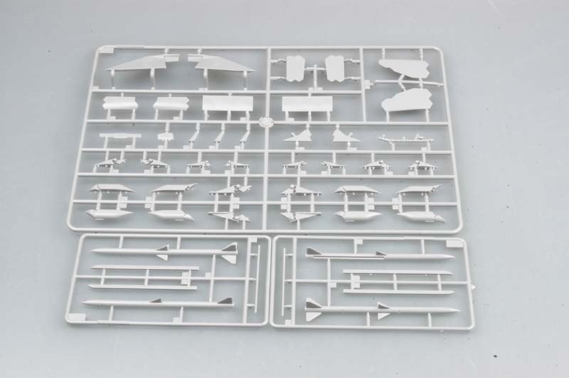 Trumpeter 03204 McDonnell Douglas F/A 18 E Hornet 1/32 – Bild 9