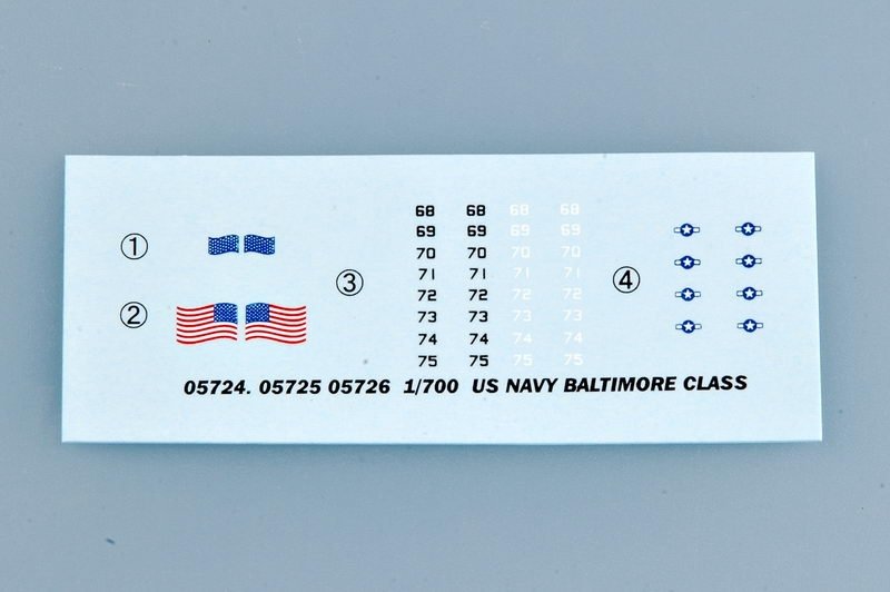 Trumpeter 05725 USS Baltimore CA-68 version 1944 1/700 – imagen 2