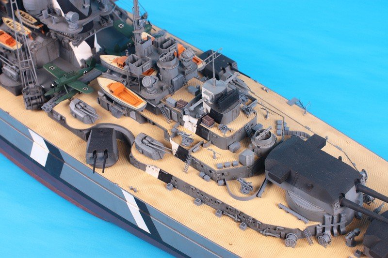 Trumpeter 03702 German Bismarck Battleship 1/200 – zdjęcie 4