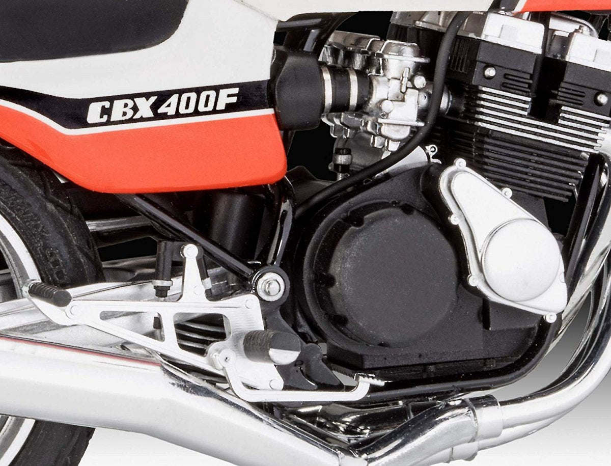 Revell 07939 Honda CBX 400 F 1/12 – imagen 7