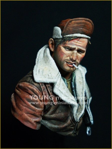 Young Miniatures YM1862 B-17 BOMBER CREW 1/10 – image 7