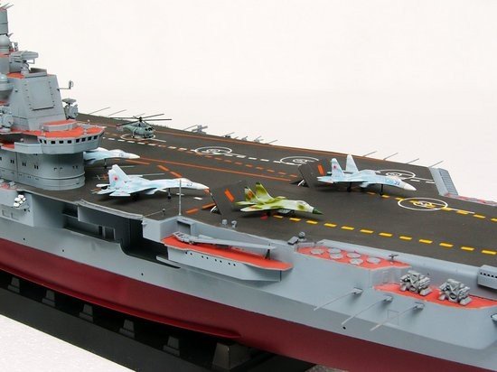 Trumpeter 05606 USSR Admiral Kuznetsov aircraft carrier 1/350 – imagen 10