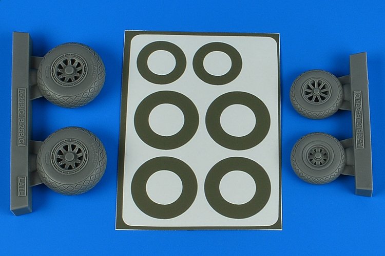 Aires 4849 A-26B/C (B-26B/C) Invader wheels &amp; paint masks late - diamond pattern 1/48 ICM