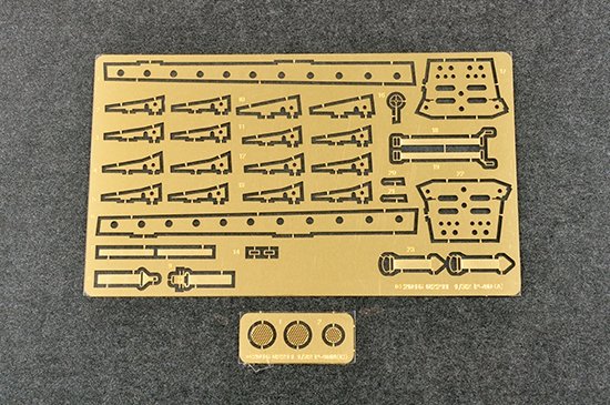 Trumpeter 02212 P-40N War Hawk 1/32 – Bild 13