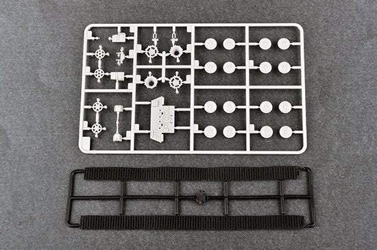 Trumpeter 07124 German E-50 Flakpanzer 1/72 – imagen 5