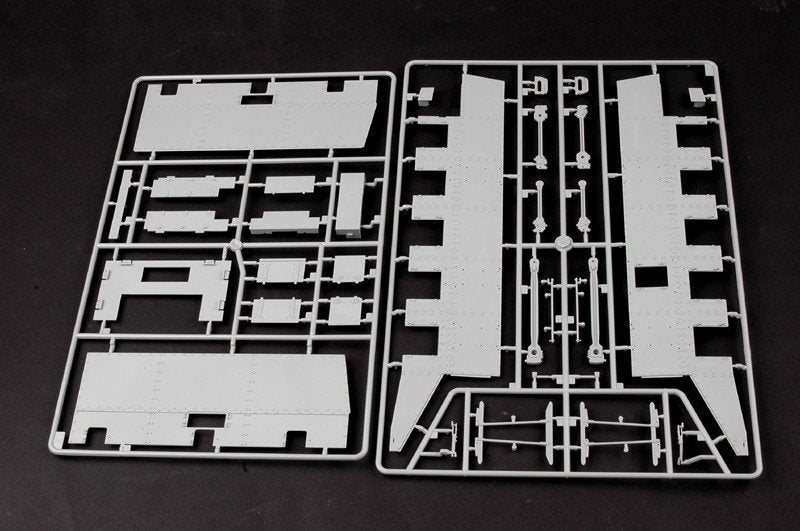 Trumpeter 00219 German Panzerlok BR57 Armoured Locomotive 1/35 – immagine 5