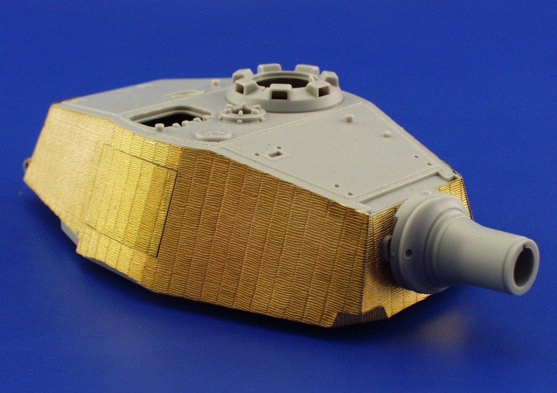 Eduard 35699 Zimmerit Roi Tigre Henschel 1/35 Dragon – image 4