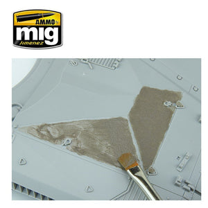 Pâte antidérapante Ammo of Mig 2035 - Couleur marron pour maquettes au 1/35 – image 9