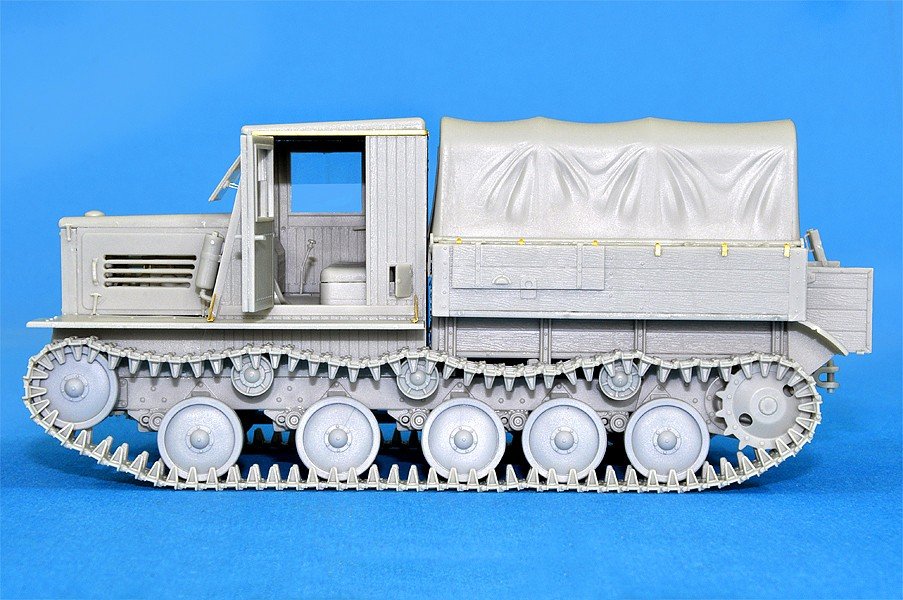 Miniart 35052 Soviet Artillery Tractor Ya-12 Early Production 1/35 – immagine 9