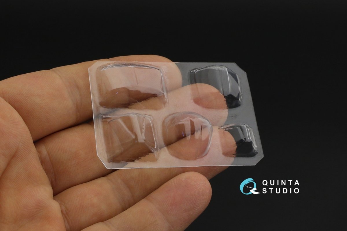 Quinta Studio QC72046 Uh-1B vacuumed clear canopy (Italeri) 1/72 – imagen 3
