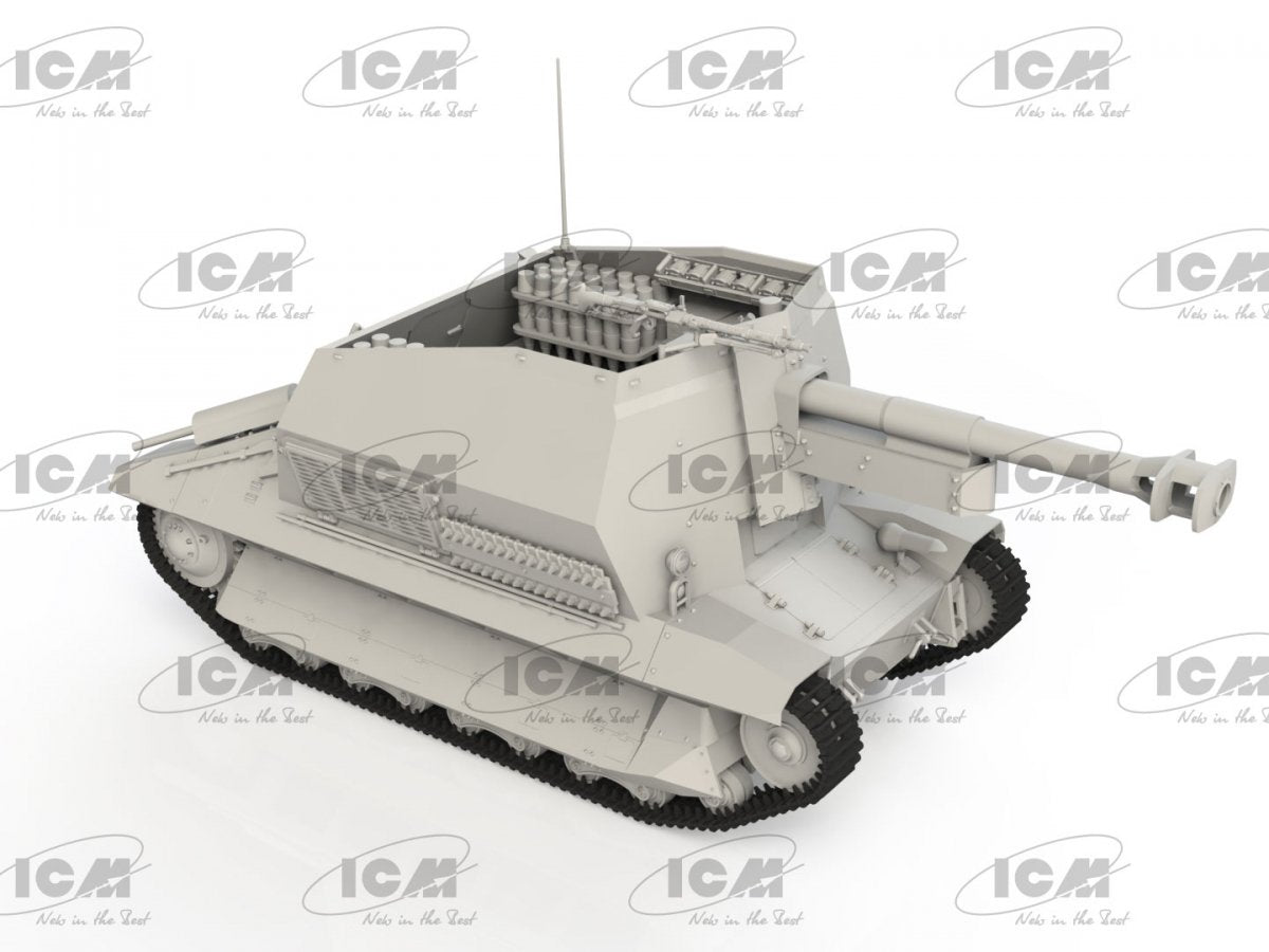 ICM 35340 10.5cm leFH 16(Sf) auf Geschutzwagen FCM36 (f) 1/35 – immagine 2