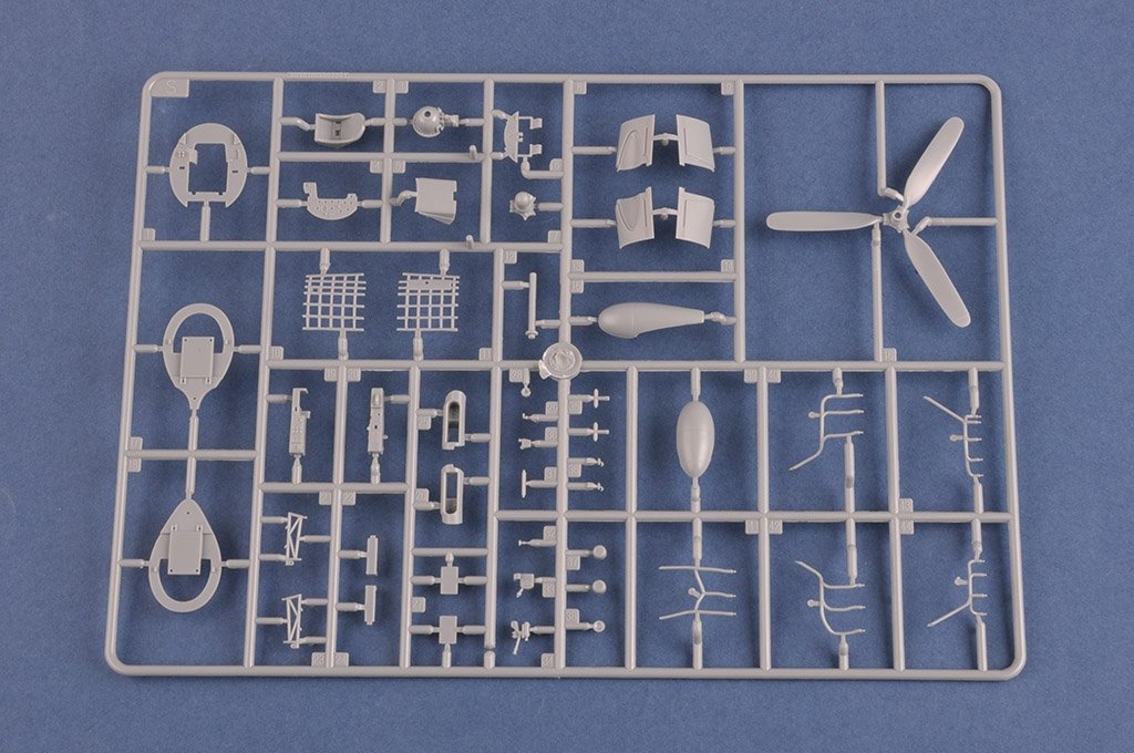 Hobby Boss 80383 F4U-1A Corsair 1/48 – imagen 7