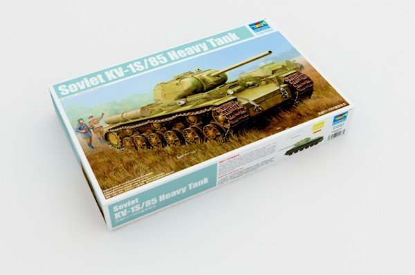 Trumpeter 01567 Char lourd soviétique KV-1S/85 (1/35) – image 2