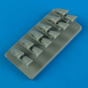 Échappement Quickboost QB48442 P-40M/N Warhawk - queue de poisson Hasegawa 1/48