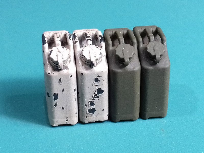 EUREKA XXL E-045 Bidons de carburant militaires américains 1/35 – image 3