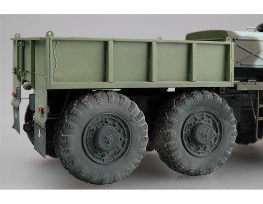 Trumpeter 01005 MAZ/KZKT-537L Ballast Tractor 1/35 – imagen 7