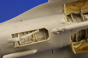 Eduard 49390 F-16CJ Block 50 undercarriage 1/48 Tamiya – Bild 3