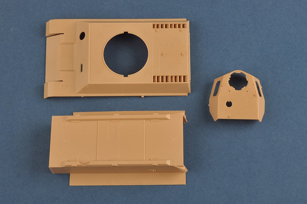 Hobby Boss 80151 Char allemand Type III/IV à châssis hybride et petite tourelle, échelle 1/35  – image 5