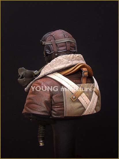 Young Miniatures YM1815 B-17 Waist Gunner ETO, 1944 1/10 – imagen 3