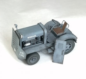Thunder Model 32001 US Tug Clarktor-6 Mill-33 The heavy duty airfield tractor 1/32 – immagine 3