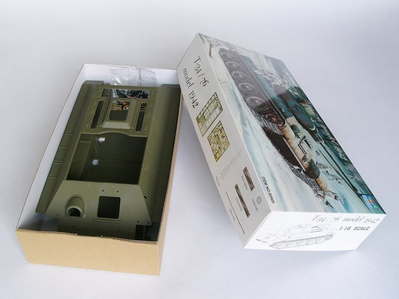 Trumpeter 00905 T-34/76 Model 1942 1/16 – imagen 20