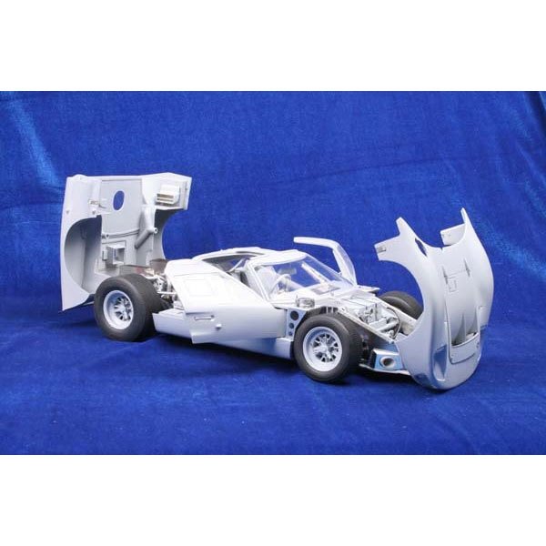 KA Models KS-00007 GT40 SUPER DETAIL-UP DELUXE PACK for Trumpeter 1/12 – Bild 12