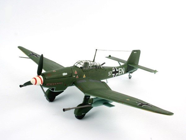 Revell 04692 Junkers Ju 87 G/D Tank Buster 1/72 – image 2