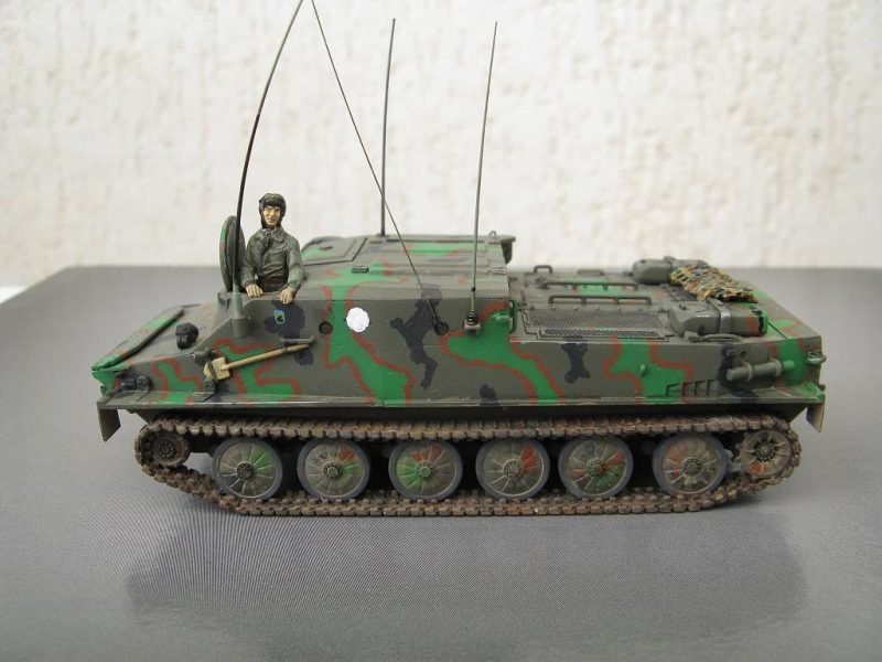 PST 72054 BTR-50PK Armored Personnel Carrier 1/72 – Bild 9
