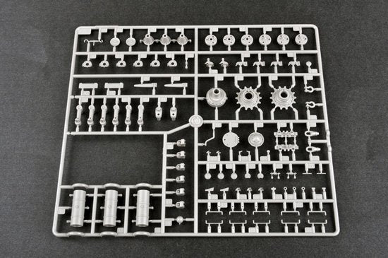Trumpeter 05591 Soviet JSU-152K Armored Self-Propelled Gun 1/35 – imagen 6